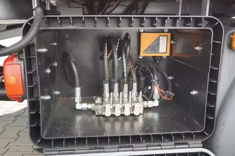 MAN TGX 26.500 6x2 E6 / NOWA Zabudowa laweta 8.75 m / oś skrętna zdjęcie 16