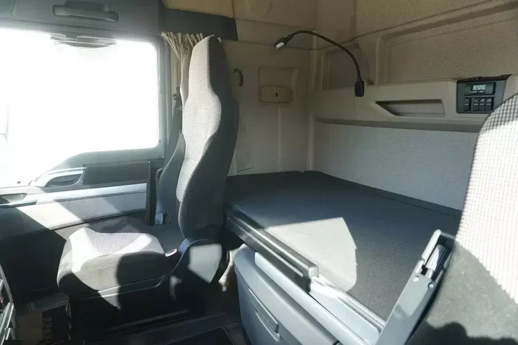 MAN TGX 26.500 6x2 E6 / NOWA Zabudowa laweta 8.75 m / oś skrętna zdjęcie 22