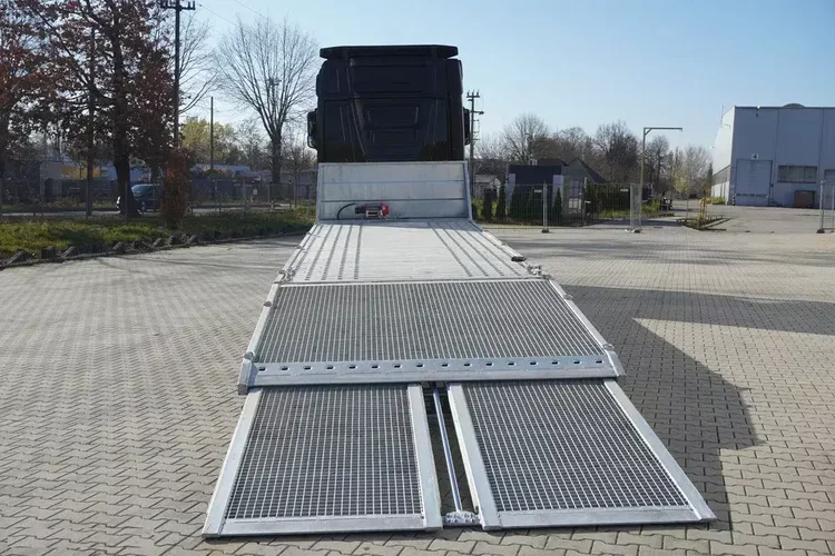 Mercedes Actros 1840 E6 4×2 / NOWA zabudowa Laweta 9.25 m / Kabina salonka zdjęcie 4