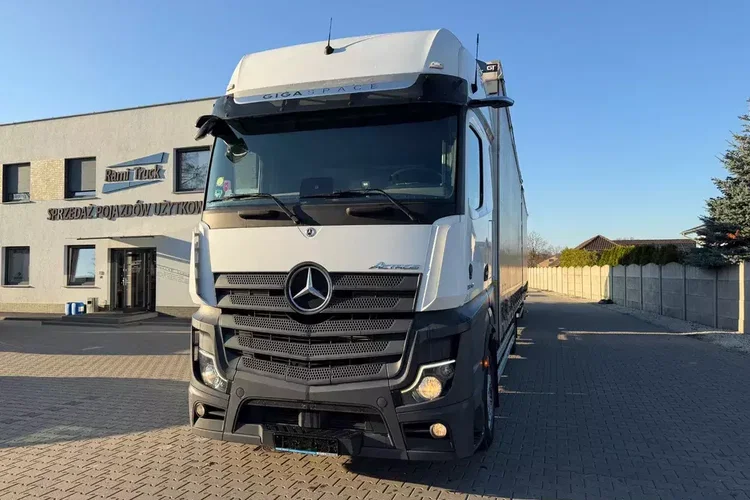 Mercedes ACTROS 1845 Zestaw przestrzenny przejazdowy120m3 zdjęcie 1