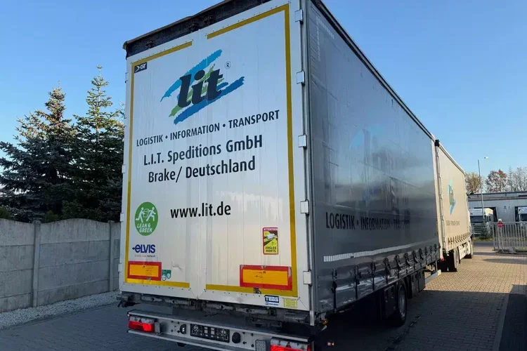 Mercedes ACTROS 1845 Zestaw przestrzenny przejazdowy120m3 zdjęcie 7