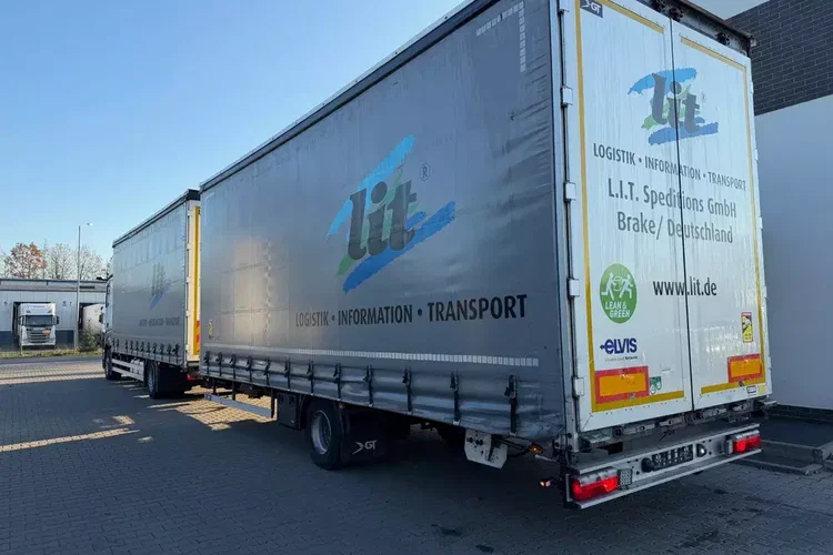 Mercedes ACTROS 1845 Zestaw przestrzenny przejazdowy120m3 zdjęcie 8