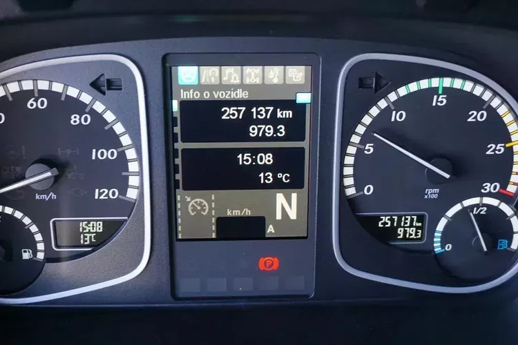 Mercedes ATEGO / 1223 / ACC / EURO 6 / CHŁODNIA + WINDA / MULTITEMPERATURA zdjęcie 12