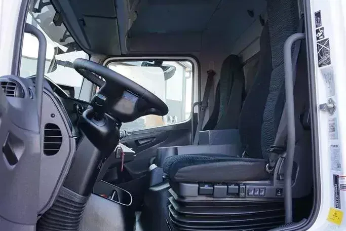 Mercedes ATEGO / 1223 / ACC / EURO 6 / CHŁODNIA + WINDA / MULTITEMPERATURA zdjęcie 7