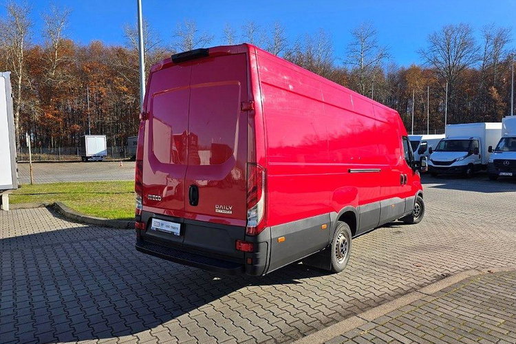 IVECO DAILY 35S 18 zdjęcie 4