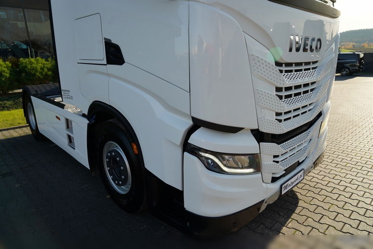 Iveco S-WAY 510 / RETARDER / HYDRAULIKA / KLIMA POSTOJOWA / OPONY 100%  zdjęcie 10