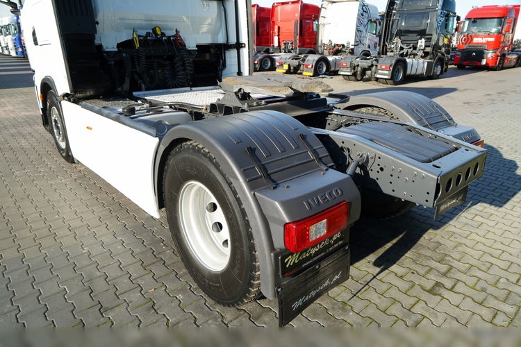 Iveco S-WAY 510 / RETARDER / HYDRAULIKA / KLIMA POSTOJOWA / OPONY 100%  zdjęcie 14