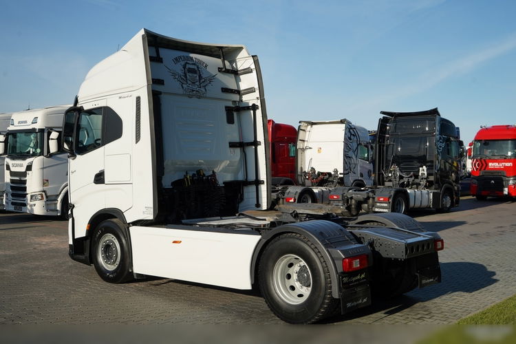 Iveco S-WAY 510 / RETARDER / HYDRAULIKA / KLIMA POSTOJOWA / OPONY 100%  zdjęcie 7