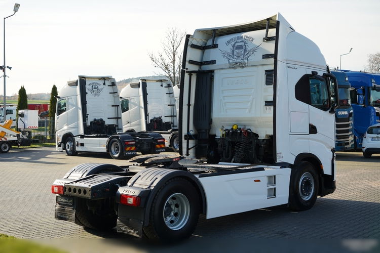 Iveco S-WAY 510 / RETARDER / HYDRAULIKA / KLIMA POSTOJOWA / OPONY 100%  zdjęcie 8