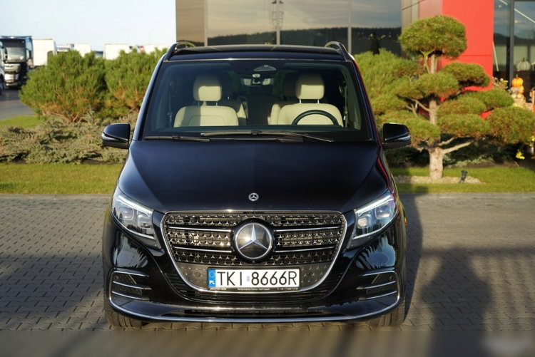 Mercedes -Benz V-Class V 300 d EXCLUSIVE long zdjęcie 6