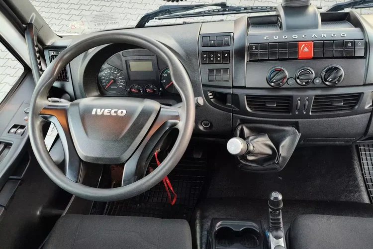 Iveco EUROCARGO 120E-220 / HAKOWIEC / EURO 6 / 48 tys km / MANUAL / zdjęcie 32