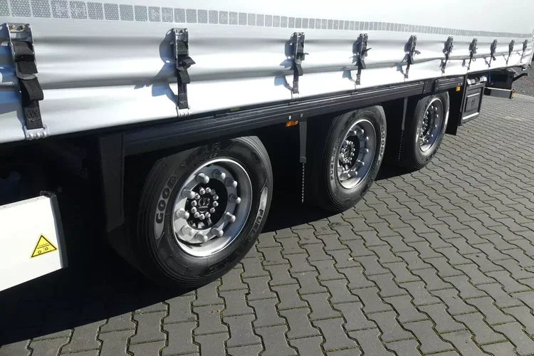 Krone MEGA / FIRANKA / OŚ PODNOSZONA / DACH PODNOSZONY / zdjęcie 20