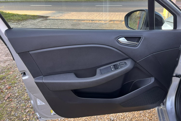 Renault Clio 1.0 Zarejestrowany 1wł Navigacja Klima Asystent Stan Idealny Bezwypadk zdjęcie 14