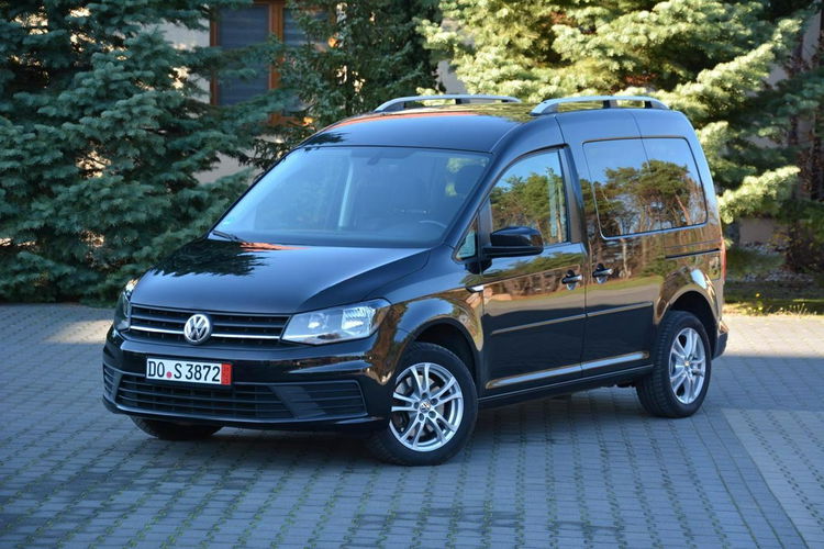 Volkswagen Caddy DSG Duża Navi Kamera Klimatronic Relingi Oryginał z Niemiec zdjęcie 10