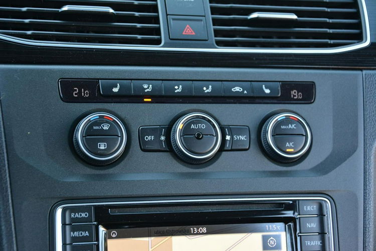 Volkswagen Caddy DSG Duża Navi Kamera Klimatronic Relingi Oryginał z Niemiec zdjęcie 28