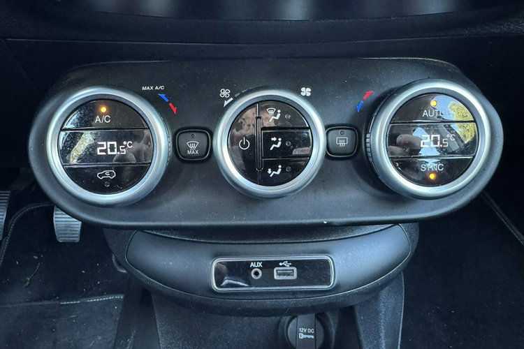 Fiat 500x Klimatronic 2-strefowy, Bluetooth, Alu, 4x Ele szyby, Ele lusterka zdjęcie 22