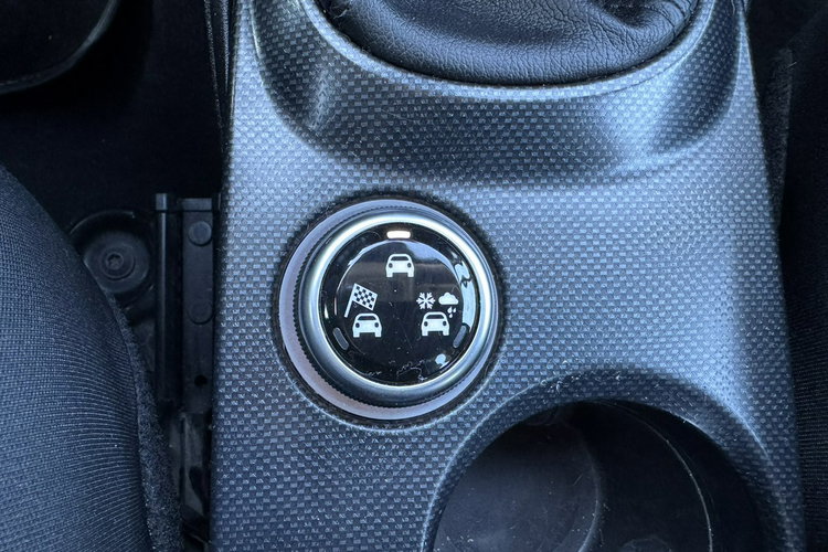 Fiat 500x Klimatronic 2-strefowy, Bluetooth, Alu, 4x Ele szyby, Ele lusterka zdjęcie 23