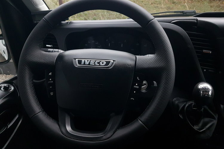 Iveco Daily 6EP CHŁODNIA MROŹNIA IZOTERMA AGREGAT THERMO KING V-200 MAX GRZANIE zdjęcie 24