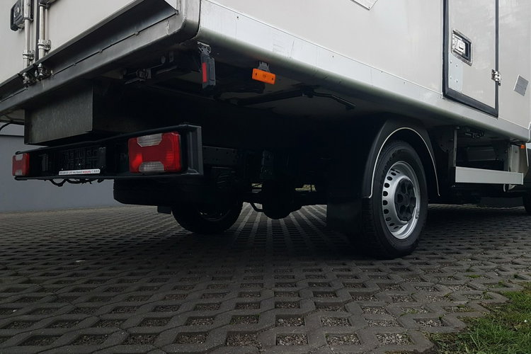 Iveco Daily 6EP CHŁODNIA MROŹNIA IZOTERMA AGREGAT THERMO KING V-200 MAX GRZANIE zdjęcie 25