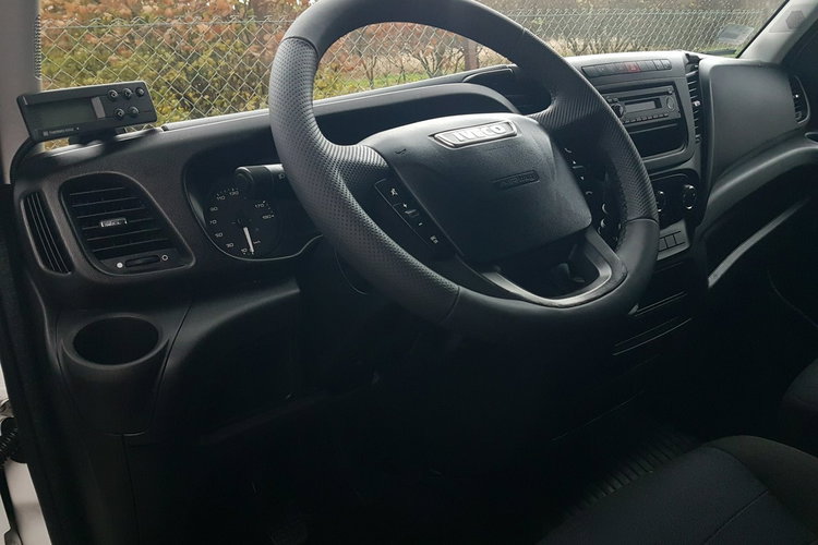 Iveco Daily 6EP CHŁODNIA MROŹNIA IZOTERMA AGREGAT THERMO KING V-200 MAX GRZANIE zdjęcie 33