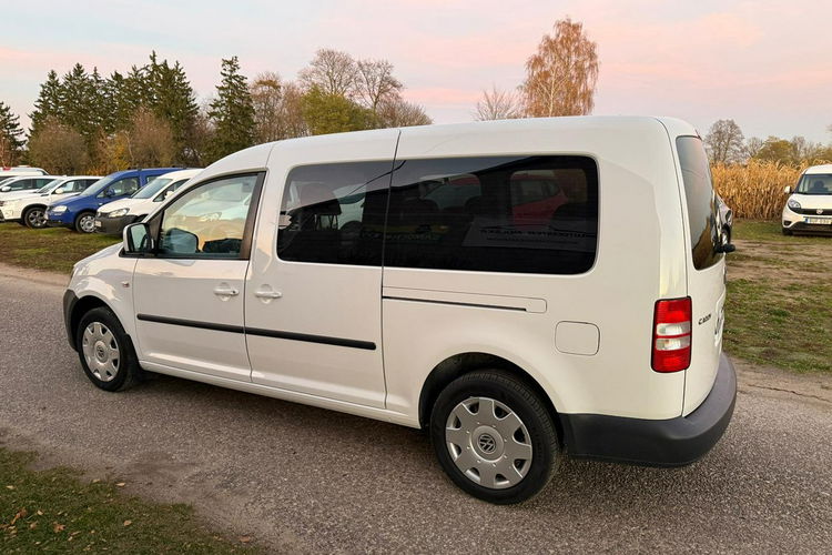 Volkswagen Caddy 2.0 MPI 109 KM MAXI 7 osobowy Zarejestrowany zdjęcie 4
