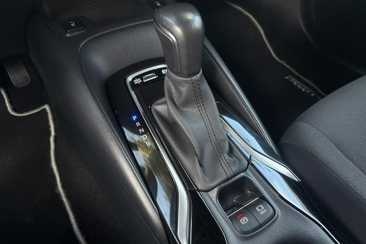 Toyota Corolla 1.8 Hybrid COMFORT TECH, salon Polska, gwarancja, FV23% zdjęcie 24