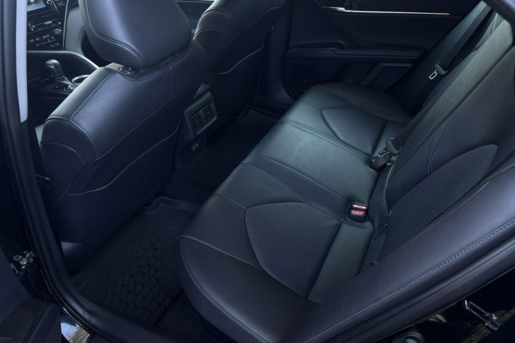 Toyota Camry 2.5 HSD EXECUTIVE, gwarancja, FV23%, salon PL zdjęcie 13