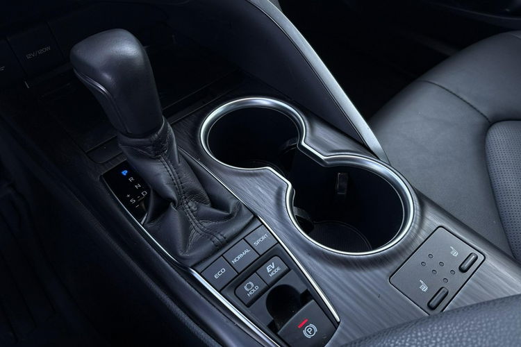 Toyota Camry 2.5 HSD EXECUTIVE, gwarancja, FV23%, salon PL zdjęcie 22