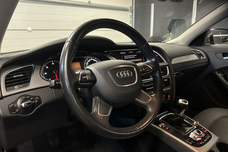 A4 Audi A4 B8 2.0 TDI 177KM Lift Xenon Led Navi WEBASTO Po Opłatach zdjęcie 7