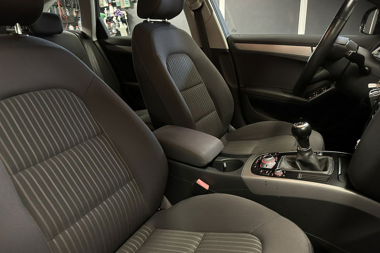 A4 Audi A4 B8 2.0 TDI 177KM Lift Xenon Led Navi WEBASTO Po Opłatach zdjęcie 9