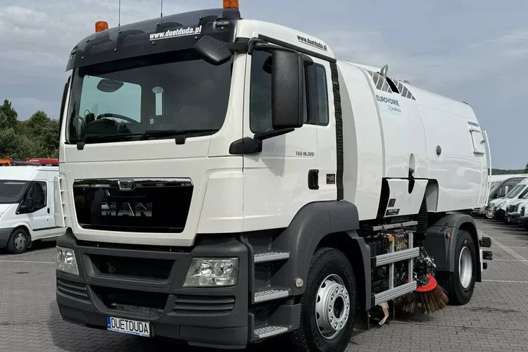 MAN TGS 18.320BUCHER OPTIFANT 8000 Zamiatarka Uliczna Euro 6 zdjęcie 4