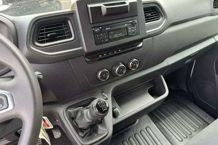 Renault Master zdjęcie 22