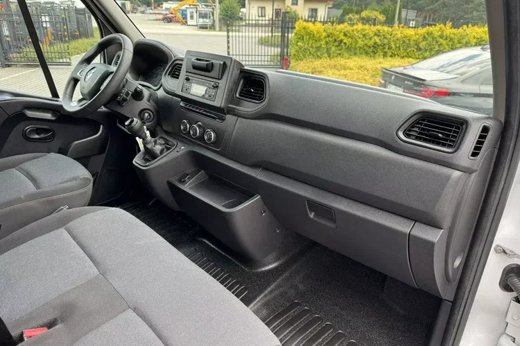 Renault Master zdjęcie 26