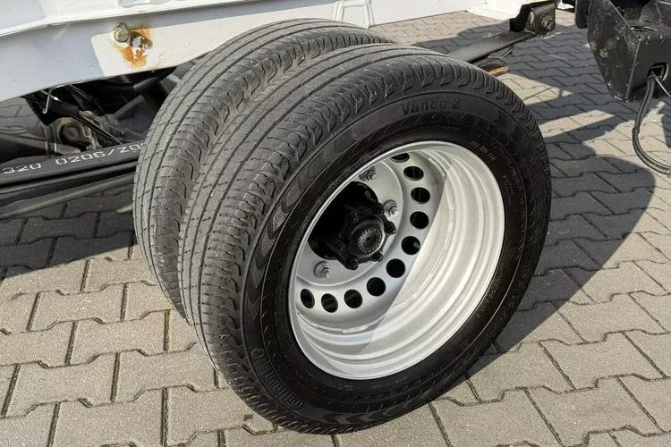 Mercedes Sprinter zdjęcie 12