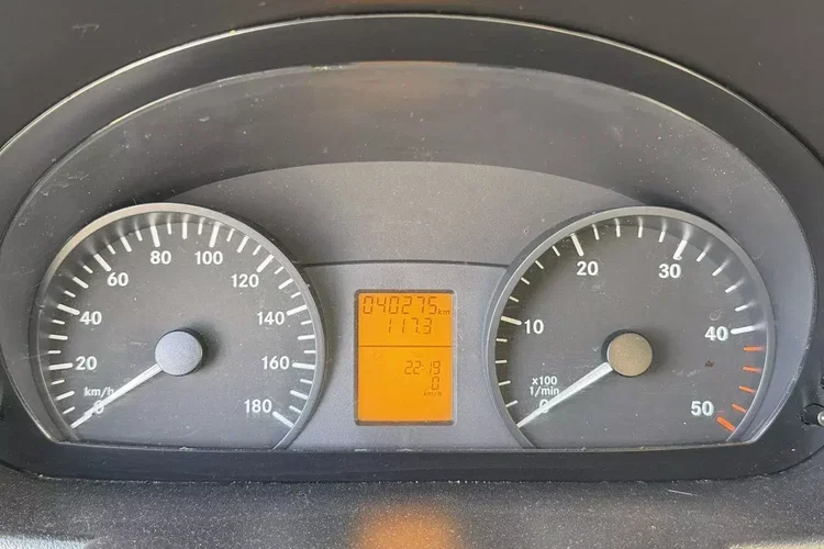 Mercedes Sprinter zdjęcie 22