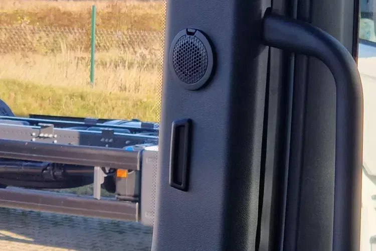 Scania R 460 A4x2NA zdjęcie 16