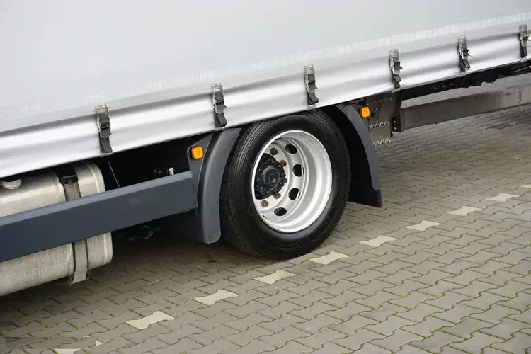 MAN TGX / 18.470 / E 6 / GM / ZESTAW PRZEJAZDOWY 120 M3 / ŁAD. 14 815 KG / RETARDER zdjęcie 37