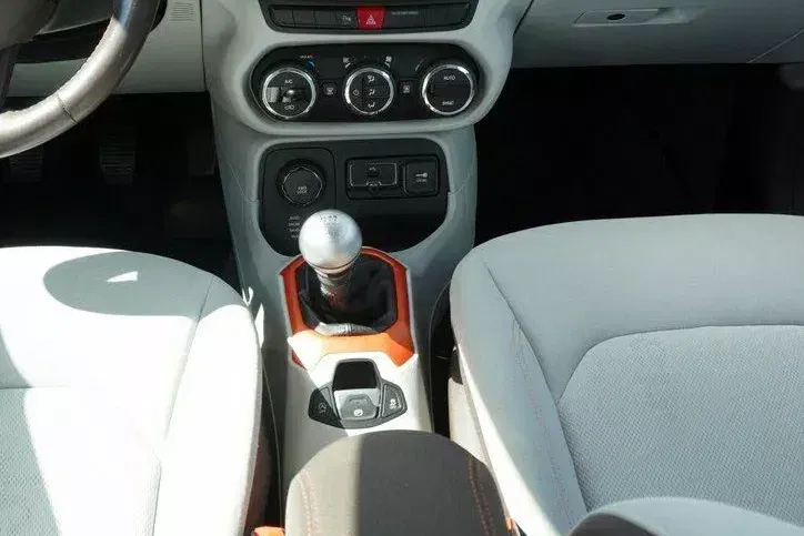 Jeep renegade zdjęcie 41