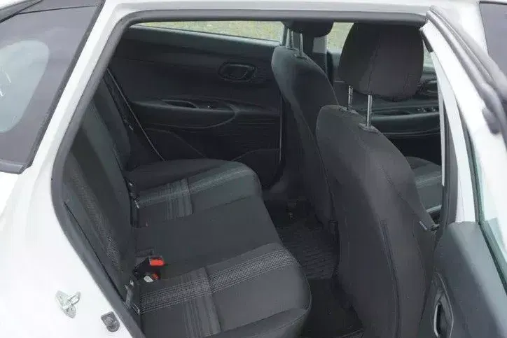 Hyundai i20 zdjęcie 36