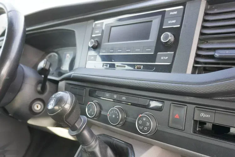 Volkswagen Transporter T6.1_ Doka _4Motion _ 4x4 zdjęcie 46