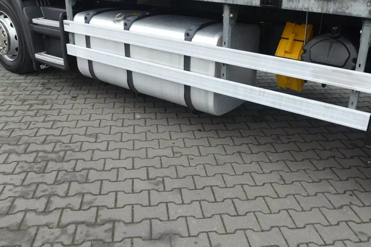 Scania R410 6x2 / BURTO FIRANKA 7.70 + WINDA / ZSUWANY DACH / EURO 6 / zdjęcie 20