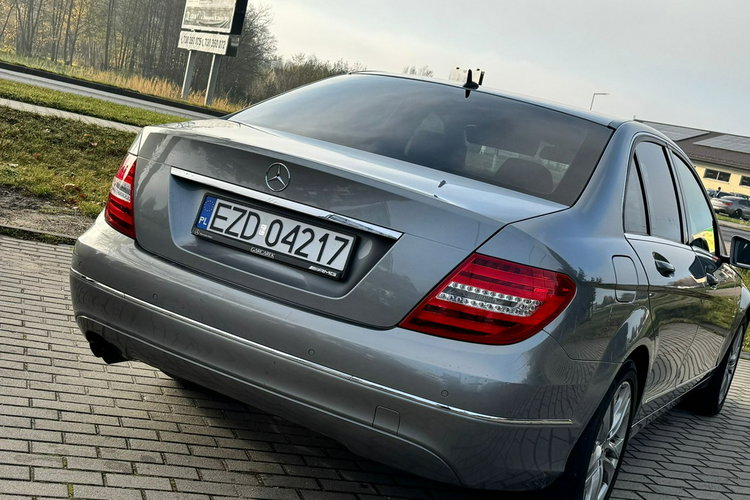 Mercedes C 180 Automat Diesel Niski Przebieg zdjęcie 6