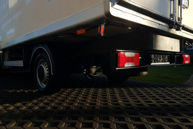 Iveco Daily 6EP CHŁODNIA MROŹNIA IZOTERMA AGREGAT THERMO KING V-200 MAX GRZANIE zdjęcie 25