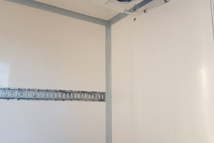 Iveco Daily 6EP CHŁODNIA MROŹNIA IZOTERMA AGREGAT THERMO KING V-200 MAX GRZANIE zdjęcie 7