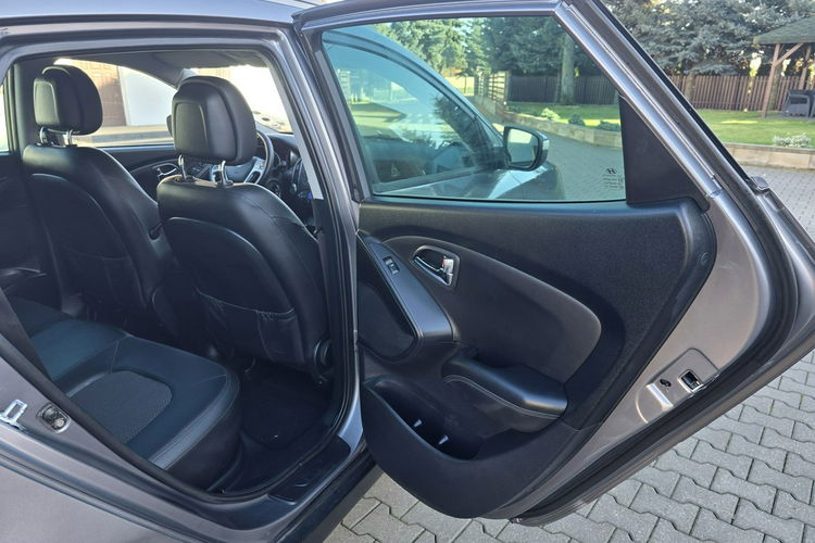 Hyundai ix35 1.6Benz - Serwis.Klimatronic 2 str.Pól-Skór.El.szyby..Alu. zdjęcie 20