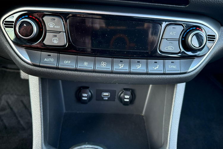 Hyundai i30 navi, klimatronic, gwarancja zdjęcie 25