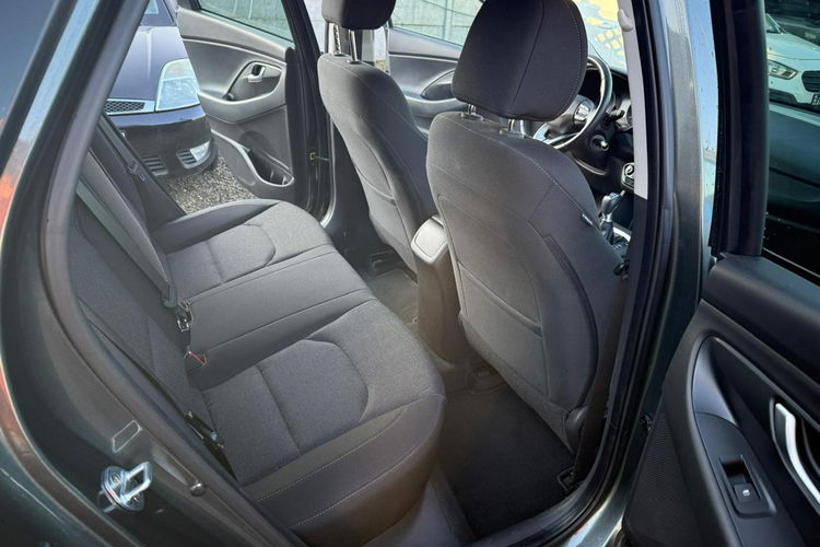 Hyundai i30 navi, klimatronic, gwarancja zdjęcie 7