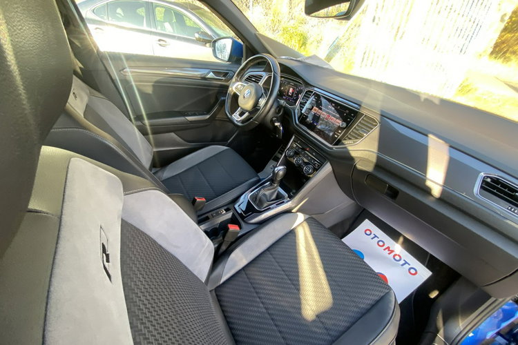 Volkswagen T-Roc R-Line 1.5tsi automat 150 KM polski salon bezwypadkowy max wersja gwar zdjęcie 24