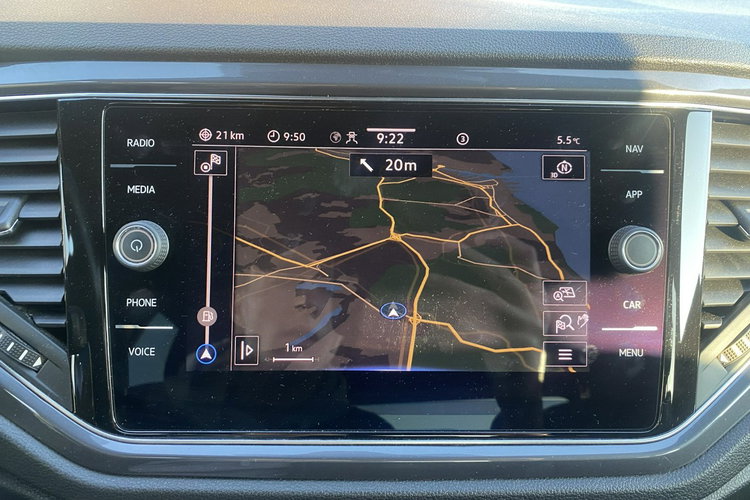 Volkswagen T-Roc R-Line 1.5tsi automat 150 KM polski salon bezwypadkowy max wersja gwar zdjęcie 36