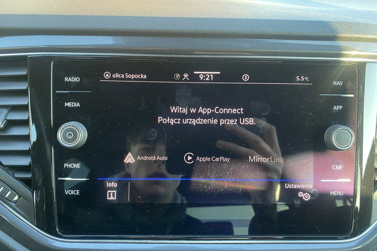 Volkswagen T-Roc R-Line 1.5tsi automat 150 KM polski salon bezwypadkowy max wersja gwar zdjęcie 37